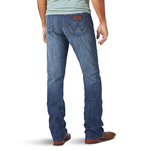 Image of Wrangler Men's Retro Slim Fit Straight Leg Jean