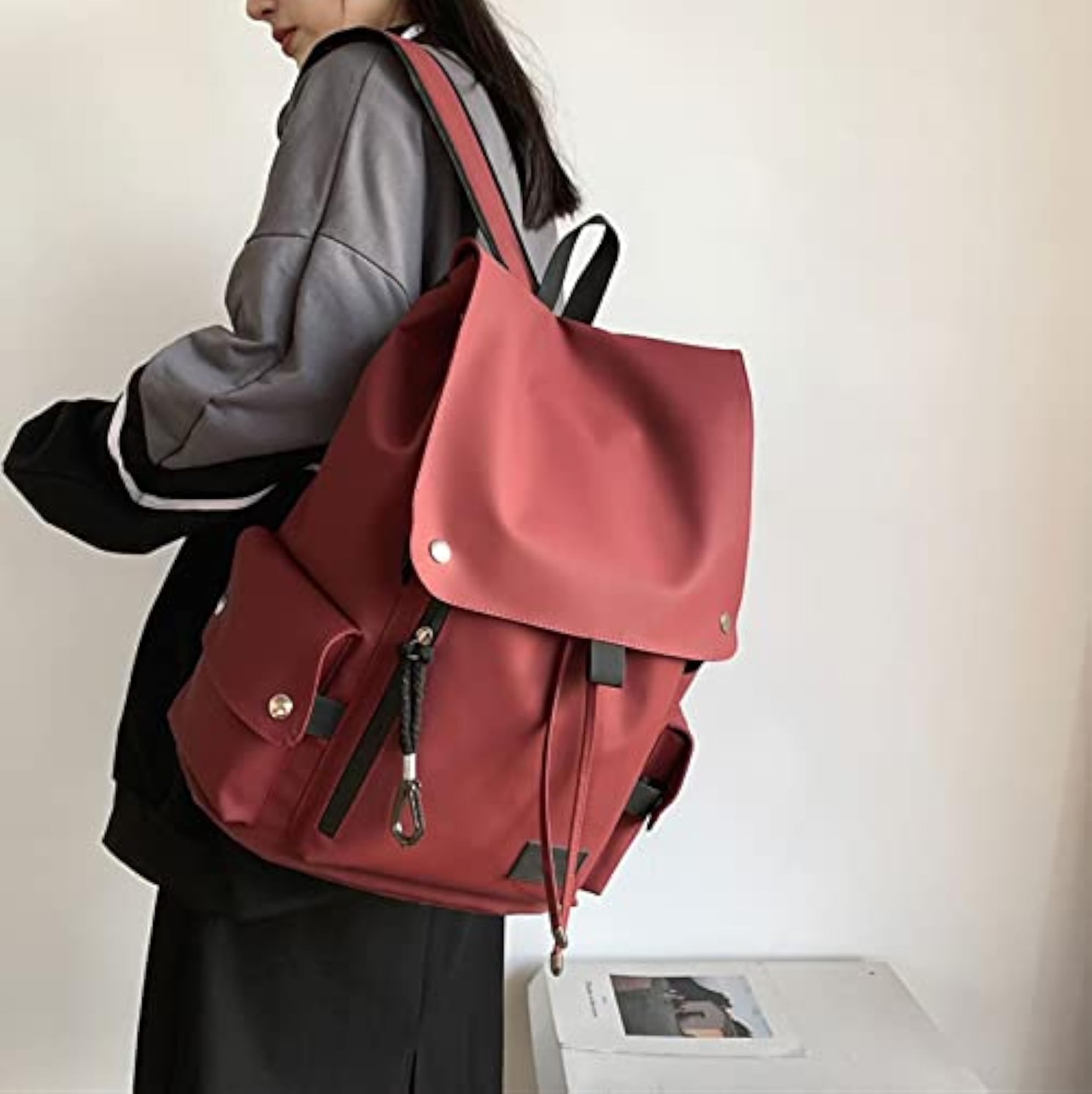 Traveling Backpack for Men and Women, Large Capacity