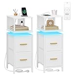 Espace de Rangement Extra-large : Cette table de chevet avec prises est équipée de deux tiroirs et d'un espace ouvert, offrant un grand espace de rangement pour les livres, les lunettes, les téléphones portables et autres effets personnels auxquels vous pouvez accéder à tout moment. Elle est idéale pour être placée à côté du lit pour vos besoins de rangement quotidiens