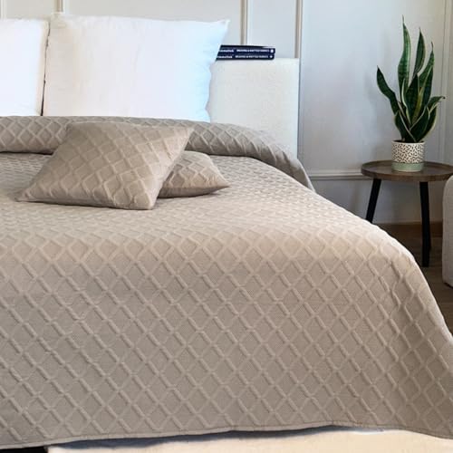 Euromat Tagesdecke Steppdecke Bettüberwurf Gesteppte Zweiseitig Tagesdecke mit 2 Kissenbezüge 40x40 cm- (Beige Taupe- Parla 3D, 220x240 cm)