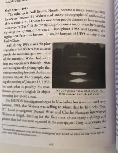 Keyhole Publishing Company ILLUSTRATED Ufos And The National Security State: The Cover-Up Exposed thumb #3