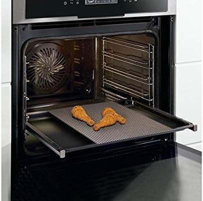 SOLUTIONS Crispy Cooker Baking Mat