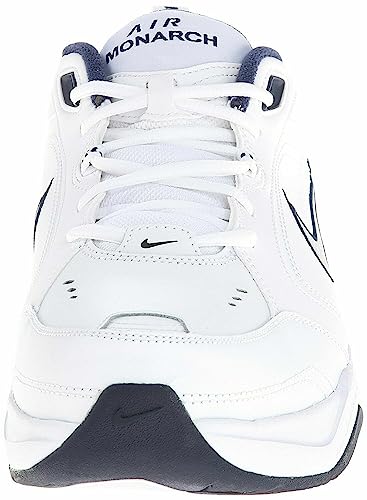 Nike Men's Low-Top Sneaker3