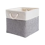 VIELSEITIG: Der MANGATA aufbewahrungsboxen kann im Schlafzimmer,im Babyzimmer,im Wohnzimmer und im Büro verwendet werden, um Kleidung, Spielzeug, Decken usw. zu organisieren. Die beste Wahl für schönheitsliebende Hausfrauen, Ehemänner, Studenten, Jungen und Mädchen. Darüber hinaus passt die Farbe grau/weiß zu Ihren Einrichtungsgegenständen und Stilen. Um Ihr Zuhause warm und süß zu machen.