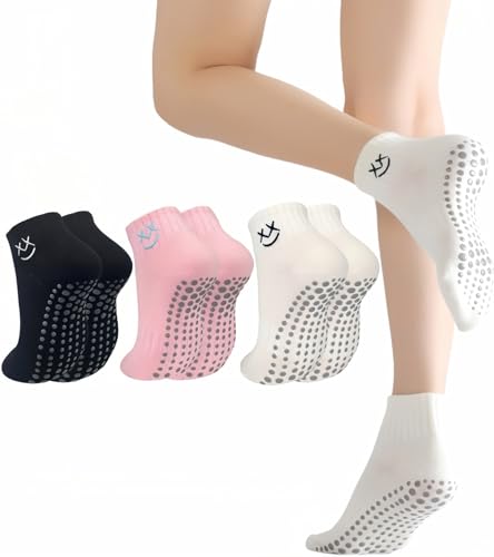 Cute Pilates Socks with Grips for Women Non Slip Cute Grippy Socks Yoga Socks for Barre 3 Pairs
