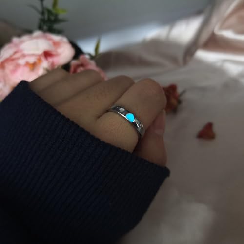 Glowing Heart Ring Pink Blue Heart Couple Ring Funny Dark Luminous Ring Valentine's Day Heart Glow in The Dark Ring Promise Ring Cool Rings for Women Men Valentine's Day Love Jewelry for Women Girls Charm Gift3