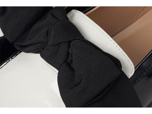 Image of Bandolino Women's Lindio Loafer