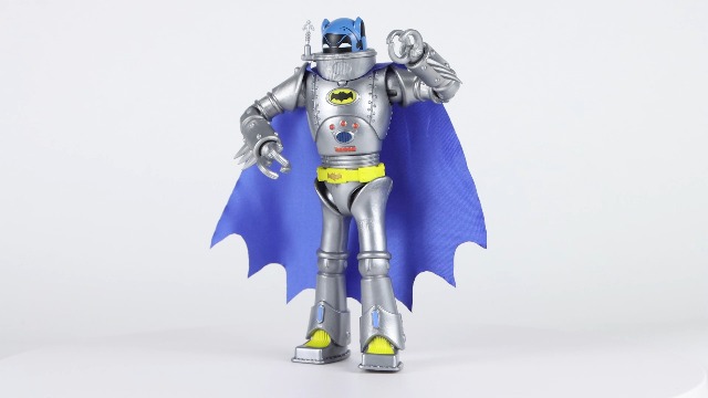 Amazon.com: McFarlane Toys - DC Retro Robot Batman (Batman
