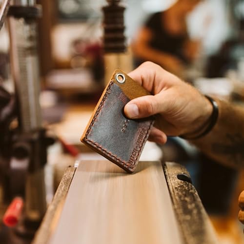 The Card Caddy - Hitch and Timber EDC Wallet for Everyday Carry Gear (Crazy Horse)3