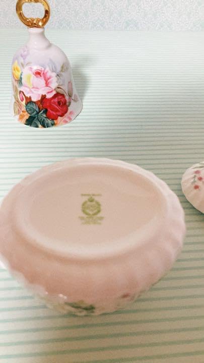 呼び鈴とシュガーポット Peace 角砂糖入れ&呼び鈴&ミルク入れ 3点