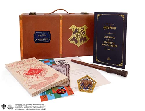 Hogwarts Trunk Collectible Set