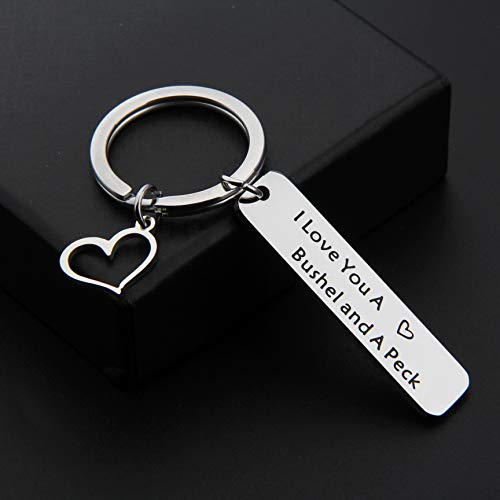 MAOFAED Mom Gift Grandma Gift I Love You A Bushel and A Peck Mother Daughter Gift3