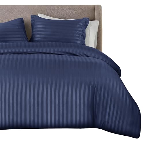 QATAN Premium Hotel Quality Satin Stripe Duvet Cover Set with Pillowcases | Reversible Hypoallergenic Soft Quilt Bedding | Easy Care Breathable Luxury Linen (Navy, King)
