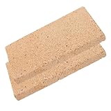 Construction robuste : Fabriquées en argile réfractaire, ces briques résistent aux chocs thermiques et fissuration, garantissant une durabilité appréciable pour systèmes de chauffage domestiques ou dispositifs de cuisson