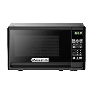 BLACK+DECKER 0.7 Cu. Ft. 700 Watts Countertop Compact Microwave Oven with LED Lighting, Child Lock