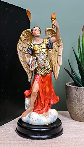 Estatua Arcángel Uriel con Antorcha en Base de Madera 5.75 in miniatura 2