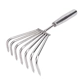 [Outil de jardinage polyvalent] Ce râteau à main en acier inoxydable est un incontournable pour tout jardinier. Parfait pour cultiver et ameublir le sol, il prépare votre jardin à planter facilement des fleurs et des légumes. ses dents robustes permettent un travail rapide du sol et du paillis tandis que sa conception compacte permet des manœuvres faciles autour des plantes délicates et des espaces restreints des parterres de fleurs.