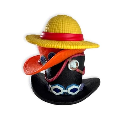 Plastoy One Piece Hucha pila de sombreros Luffy, Ace y Sabo - Plástico - 15 cm | Ya disponible en tu tienda friki favorita! En mundofriki.es!