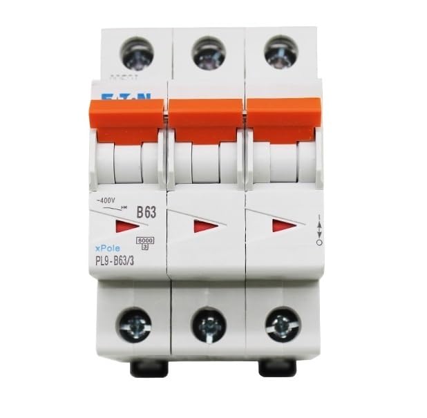 Disyuntor PL9-B63/3 de 3 Polos y 63A con corte automático rápido 1
