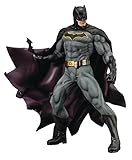 ARTFX + DC UNIVERSE Batman REBIRTH 1 / 10 scale PVC pre-painted PVC figure