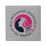 FORMAT CARRÉ 5CM : Avec ses dimensions de 5 x 5 cm, c'est le format idéal : assez grand pour bien voir le détail du motif, mais assez compact pour ne pas encombrer toute la porte du réfrigérateur. Les coins sont légèrement arrondis pour une finition douce.