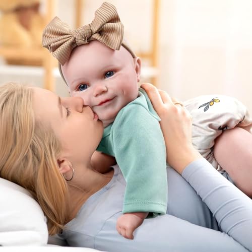 Boneca Reborn Menina 48cm Silicone Olhos Azuis - À Prova D'Água Boneca Reborn Menina 48cm Silicone Olhos Azuis - À Prova D'Água - Imagem 3