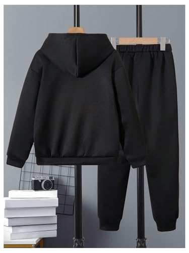 WDIRARA Boy's 2 Piece Letter Graphic Sweatsuits Long Sleeve Hoodie and Sweatpants Set2