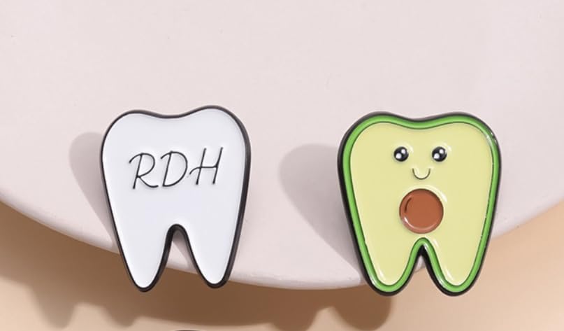 Funny Tooth Shape Brooch Pin Cartoon Avocado Tooth Pin White Tooth Badges for Hat Bag Medicine Dentist Medical Students Gift Tooth Healthy Care Jewelry for Girls Boys4