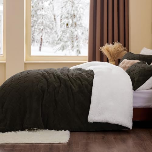 Image of BEDELITE Fluffy Sherpa King Comforter Set,Hot Chotolate