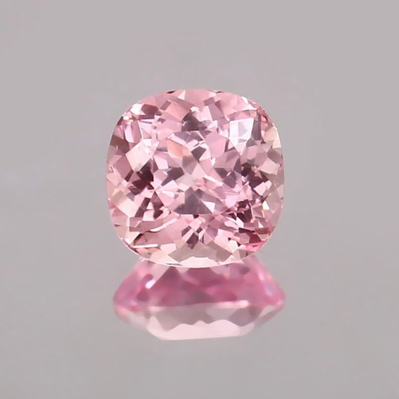 Morganite naturelle de Madagascar 9x9mm pour bague de prestige
