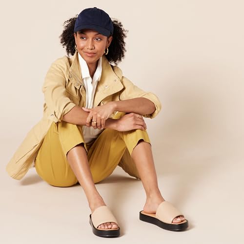 Image of Amazon Essentials Women's Slide Flatform Sandal