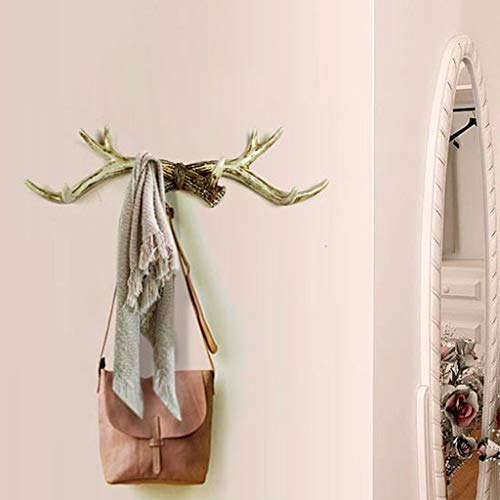 Cintres en bois avec sangle pratique pour un rangement mural optimal