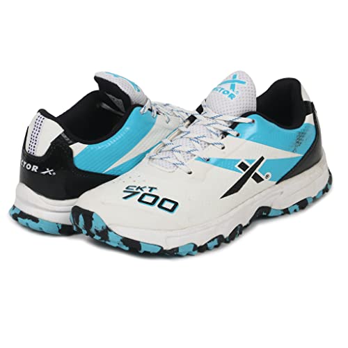 Best Cricket Bowling Shoes Reviews in 2022