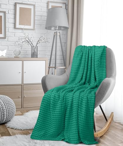 Image of Utopia Bedding 100% Cotton Waffle Weave Blanket Twin Size for Couch Sofa Bed - Lightweight, Breathable Summer Blankets Soft and Cozy, Gifts for Women Home Room Decor (Emerald Green, 90x72 Inch)