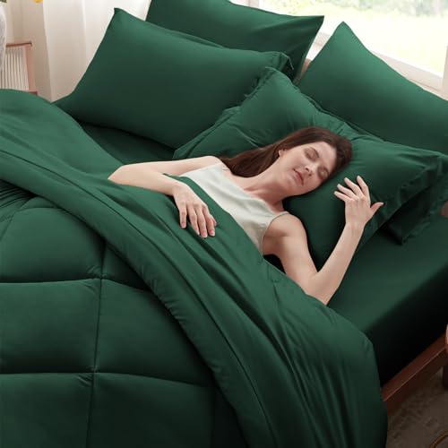 Anluoer King Comforter Set,Emerald Green Bed in a Bag 7 Piece,Lightweight Bedding Set with Soft Down Alternative Fill,Bed Set Includes Comforter, Fitted Sheet, Flat Sheet,Pillowcases and Shams