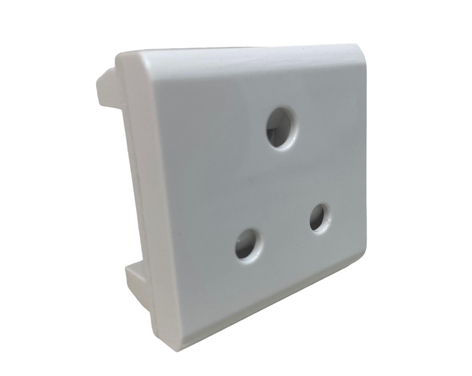 Elleys gama 6amp 3 pin socket Pack Of 5