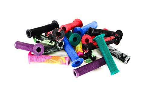 Viene fornito con estremità del manubrio in plastica push-in