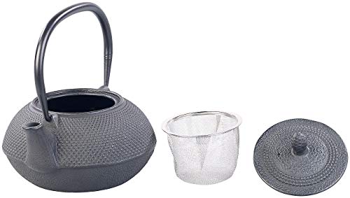 Foto von Rosenstein & Söhne Tee Set: Asiatische Teekanne, Untersetzer und 2 Becher aus Gusseisen, schwarz (Asiatische Teekanne Set, mit Teebechern, Guss)