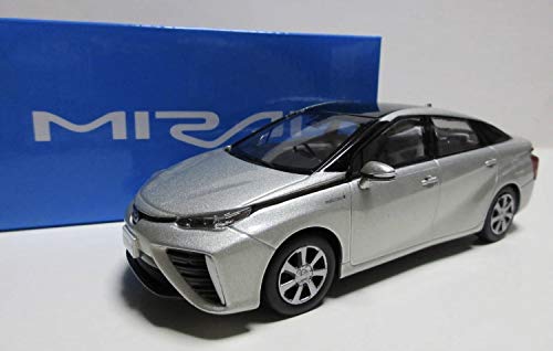 Amazon | 1/30 トヨタ 新型 ミライ MIRAI カラーサンプル 非売品