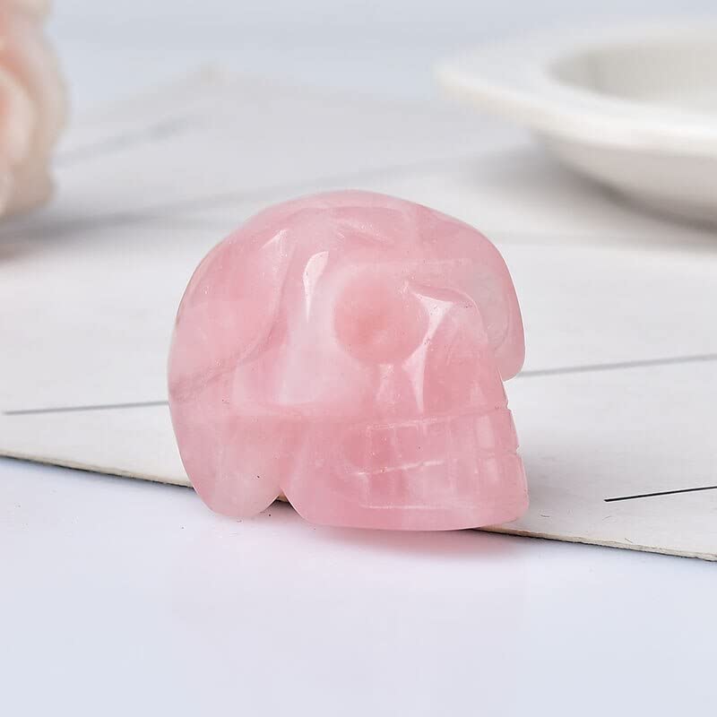 Calavera de piedra lapislázuli ideal para decorar tu altar de Halloween 5
