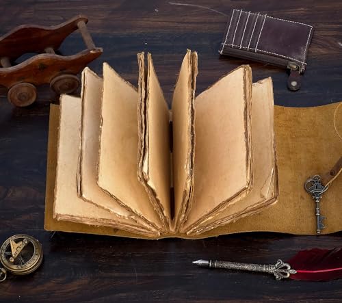 Urban Leather Lebensbaum Herz Print Vintage Leder Tagebuch mit Schlüssel Notizbuch mit Altem, Unliniertem Büttenrand und Handgefertigten Seiten, Geschenk für Männer und Frauen