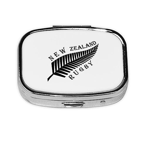 ピルケース ニュージーランドラグビー 薬ケース 小分け 薬入れ 小物入れ くすりいれケース 薬箱 薬ストレージ 収納ケース コンパクト 小型収納ケース ガムケース 錠剤ケース 飲み忘れ防止 服薬管理 おしゃれ 小型 密閉 アクセサリー 軽量 旅行 持ち運び