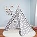 Produktbild Benebomo Tipi Kinderzelt mit Sternen-Design | Faltbares Wigwam Spielzelt für Indoor & Outdoor | Zelt für Kinderzimmer & Garten mit Tragetasche | Geschenk für Jungen und Mädchen (Stern)