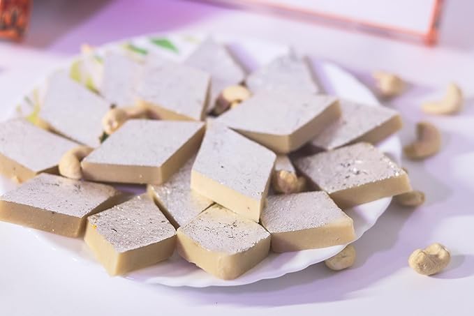 Ras Sagar Sweet House Sweets Kaju Katli | Kaju Burfi | Made With Fresh Cashew Nuts and Traditional Indian Kaju Sweet | Sweets Gift Box | Pack of 1 (1 Kg)