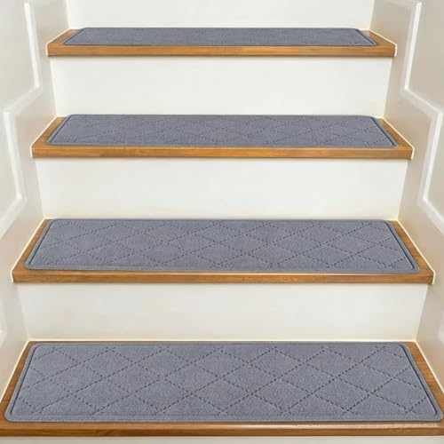 Hoowarm Tappeto per Scale Rettangolare, Antiscivolo Interne Tappetini per Gradini Autoadesivi Lavabili 70x26cm Legno Tapis D'Escalier per Casa, Camera e Ingresso, Condominio,Camper(A2,4pcs :76x20cm)