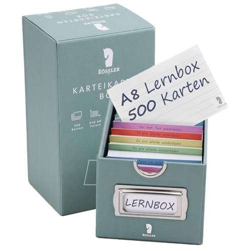 RÖSSLER Karteikarten Box A8 | Karteikasten zum lernen von Vokabeln - 500 Karteikarten + 10 Trennkarten | Mit Edelstahl Beschriftungsrahmen Girffring & linierten 200g/m2 Lernkarten (Opal)