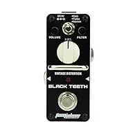 CLASSIC SOUND. Warm, smooth, wide range vintage distortion pedal. Sound based on 3 versions of Proco Rat(trade mark) distortion pedals. 3 IN 1. One pedal combines 3 different modes - solo, turbo and normal. A pedal of sound quality good for solo, a p...