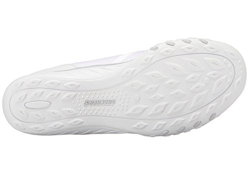 Skechers Women's Breathe Easy Allure Sneaker4