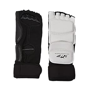 Amazon.co.jp: 脛ガード - 保護具: スポーツ＆アウトドア