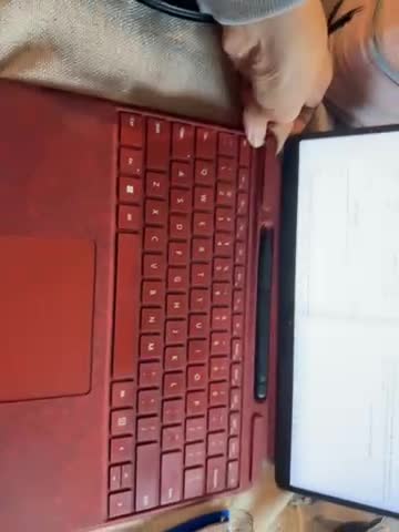 マイクロソフトSurface Pro スリムペン2 キーボード　ポピーレッド Amazon | Microsoft Surface Pro Signature Keyboard Surface Slim Pen